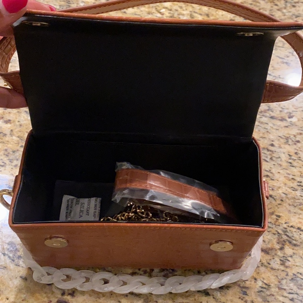 Small Brown Handbag - Picture 3 of 6